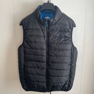 Pacific Trail men’s vest, size M, black with a blue lining
